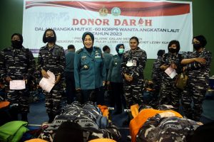 Donor Darah Sambut HUT KE-60 Korps Wanita TNI AL Selamatkan Sesama