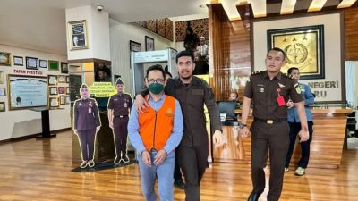 Oknum BSN Dosen UIN SUSKA Riau di Tahan Terkait Perkara Korupsi Jaringan Internet di Kampus
