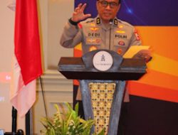 Masih Dalam Rangka Hari Bhayangkara Ke 77 Polri Gelar Wayang Kulit Berlakon Wahyu Cakraningrat 