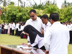 Roberia Resmi Melantik 588 PPPK Kota Pariaman